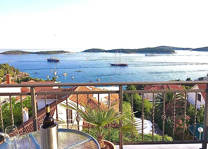 Апартаменты View Хвар