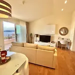 Διαμέρισμα View